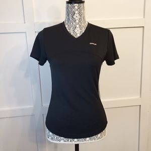 Reebok Play Dry black short sleeve top size small